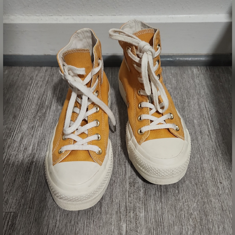 Platform Converse
